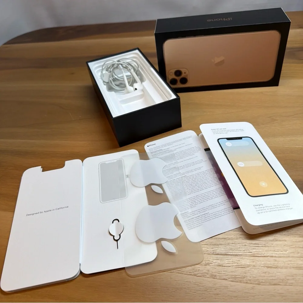 Original Apple iPhone Empty Box and Inserts/Headset/ Charg 11 Pro‎ Max Gold 64Gb